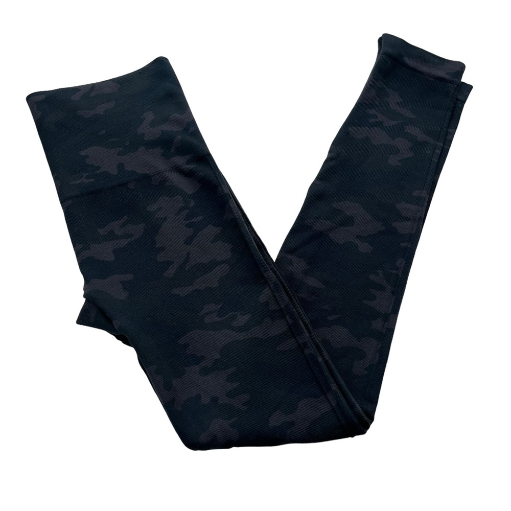 SPANX Women’s Sz Small Black Camo Look At Me Now Seamless Nylon Spandex Leggings